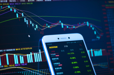 mt4交易平台可以登录几个账户